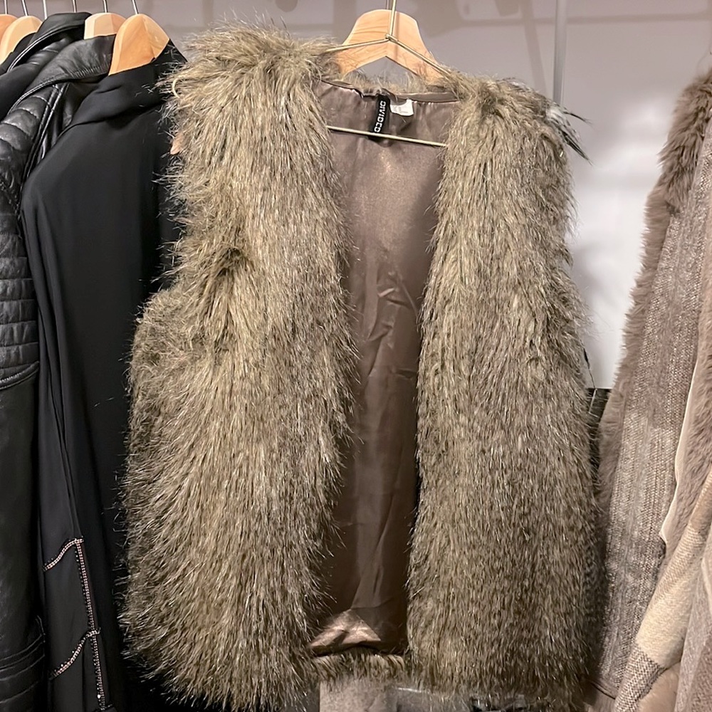 Fur Vest